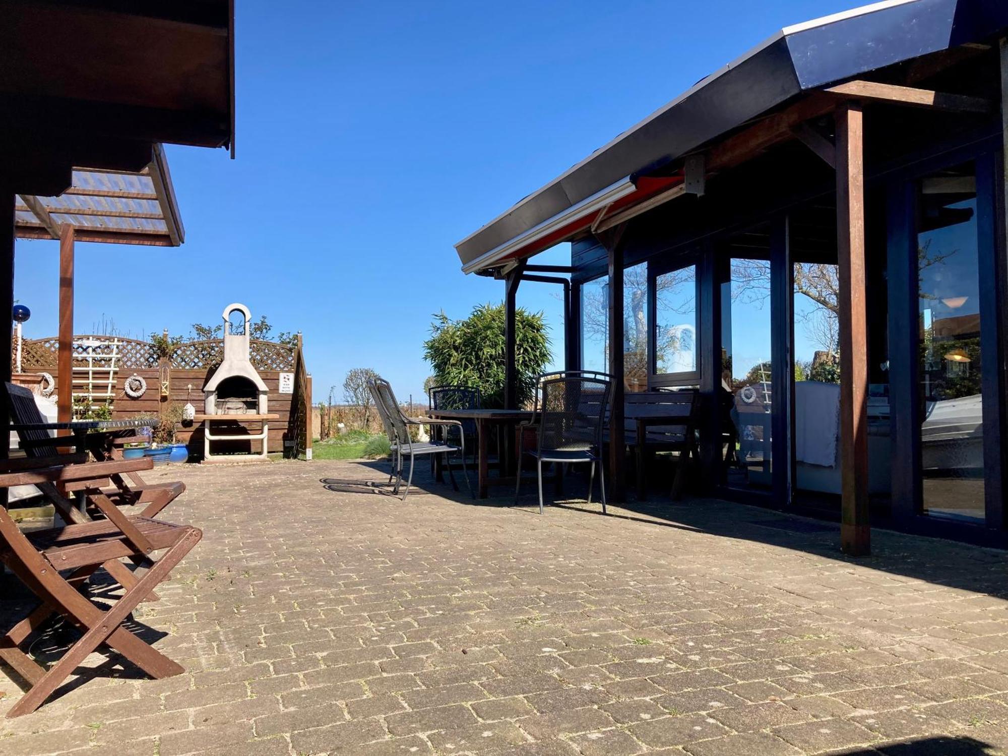 House Marijke With Winter Garden And Direct Access To The Lauwersmeer Anjum 外观 照片