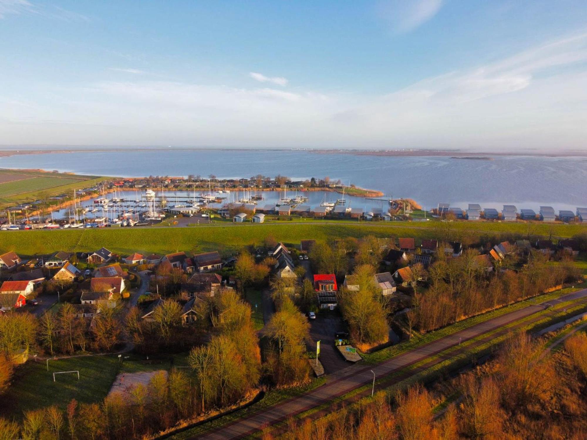 House Marijke With Winter Garden And Direct Access To The Lauwersmeer Anjum 外观 照片
