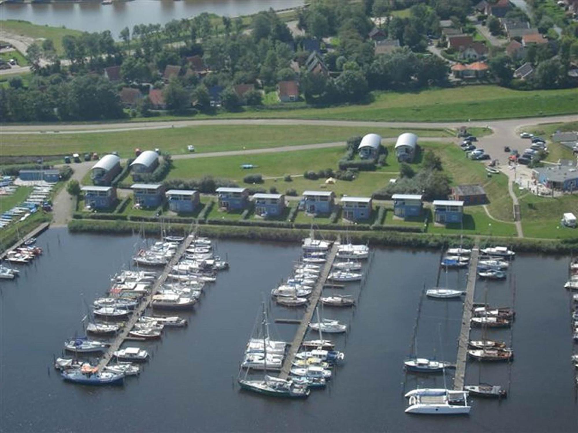 House Marijke With Winter Garden And Direct Access To The Lauwersmeer Anjum 外观 照片