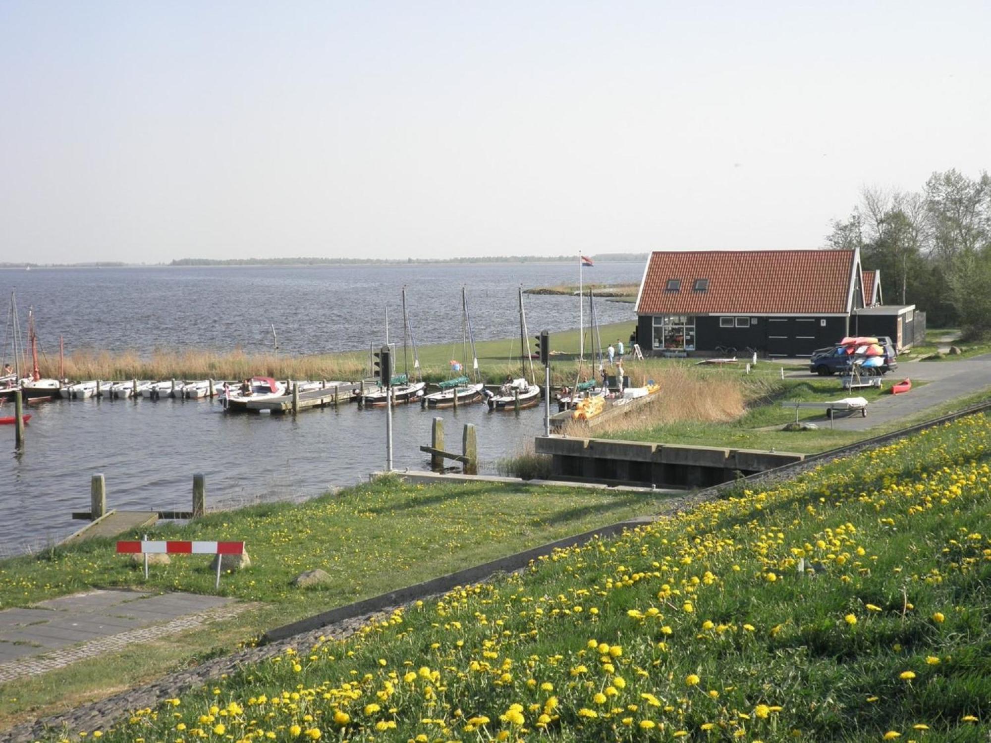House Marijke With Winter Garden And Direct Access To The Lauwersmeer Anjum 外观 照片